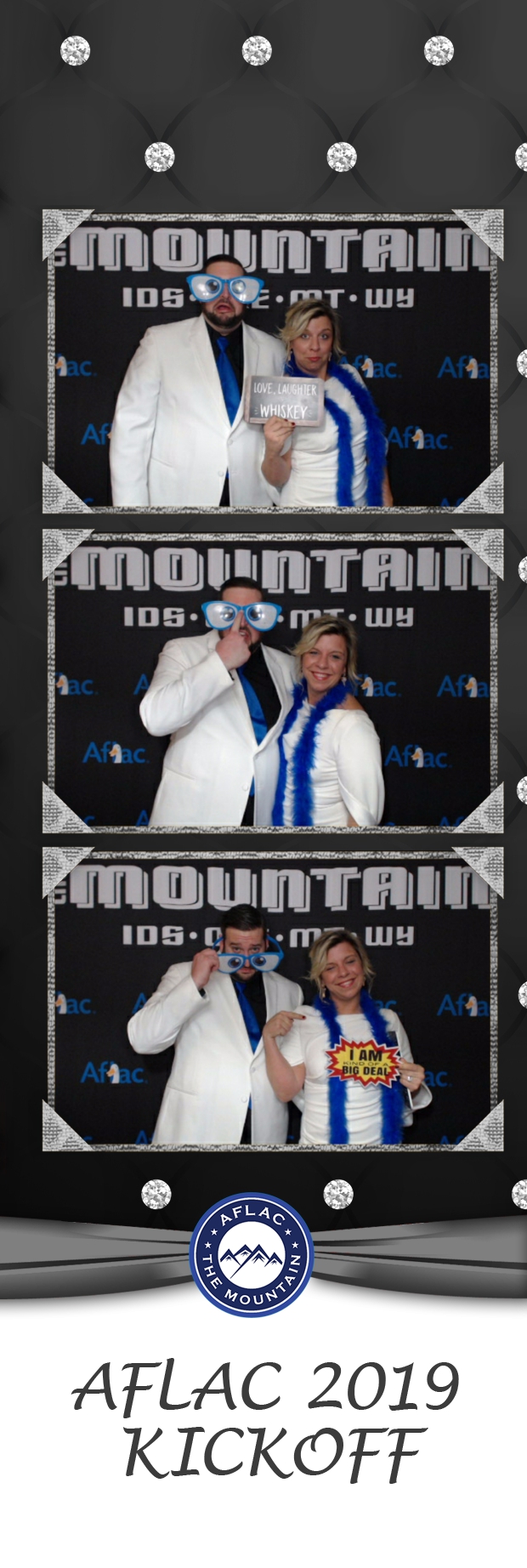 AFLAC 2019 KICKOFF | View more photos from the event at gallery.photoboothbillings.com/u/PhotoBoothBillings/AFLAC-2019-KICKOFF